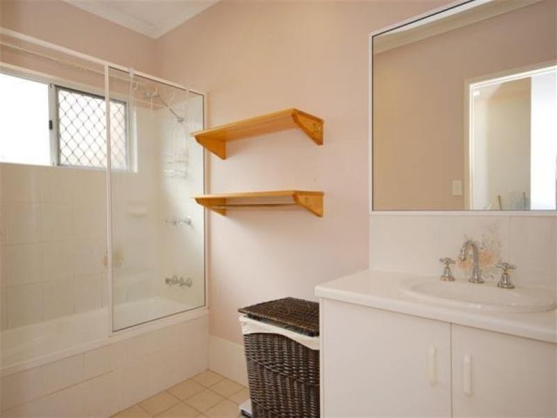 4 Bedarra Close, Mount Sheridan QLD 4868