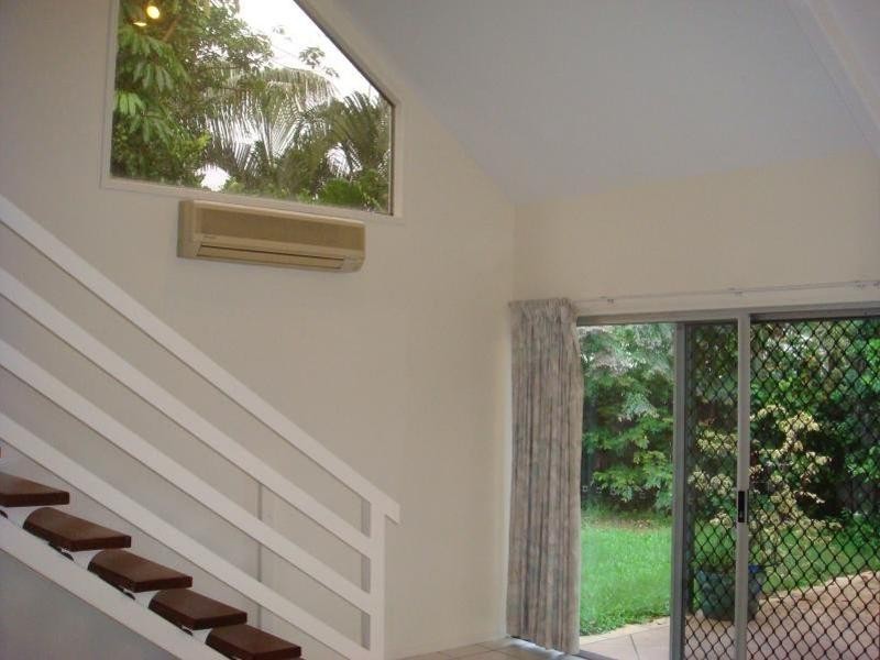 18 Barrett Street, Bungalow QLD 4870