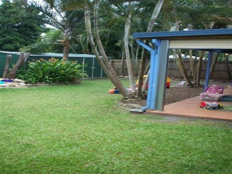 7 Mulligan Street, Manoora QLD 4870