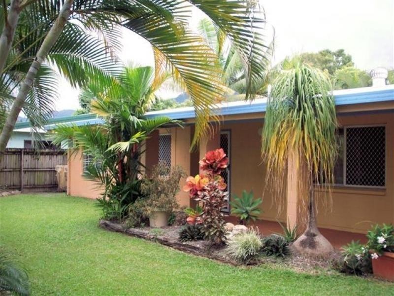 7 Mulligan Street, Manoora QLD 4870