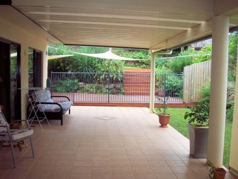 7 Arno Terrace, Bentley Park QLD 4869