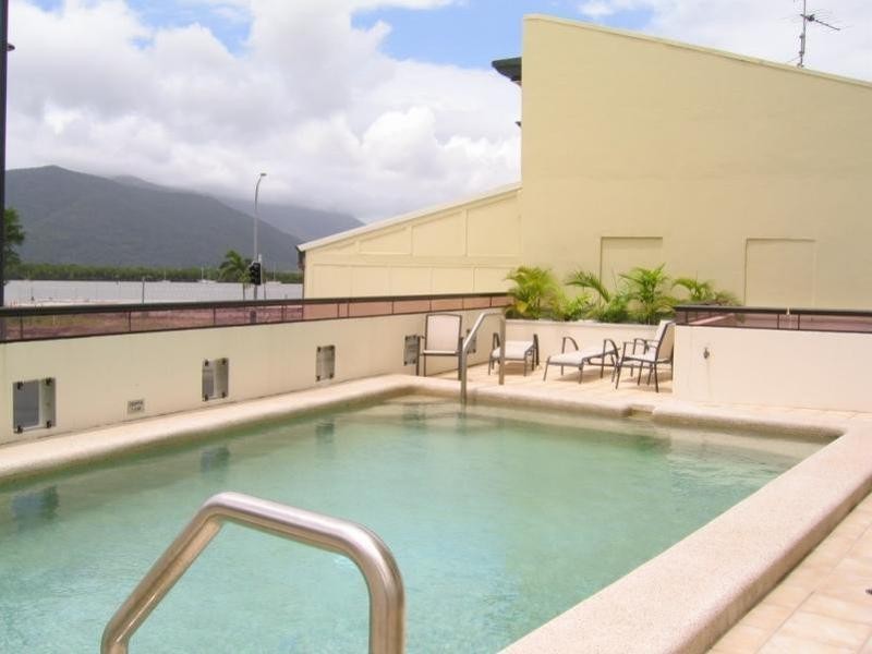 3 Abbott Street, Cairns City QLD 4870