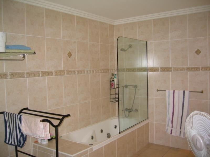 3 Abbott Street, Cairns City QLD 4870