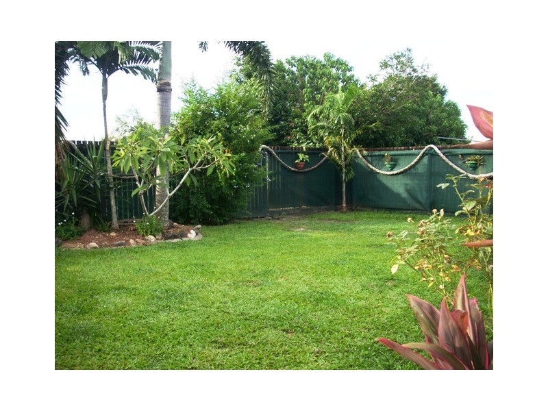 14 Ferngully Street, White Rock QLD 4868