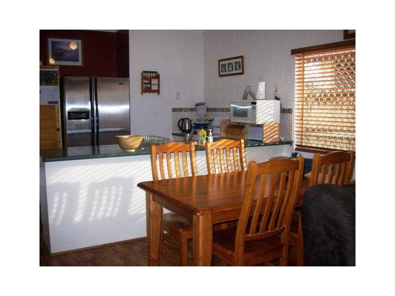 14 Ferngully Street, White Rock QLD 4868