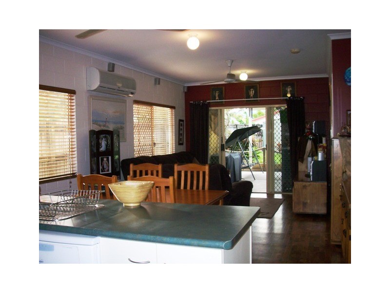 14 Ferngully Street, White Rock QLD 4868