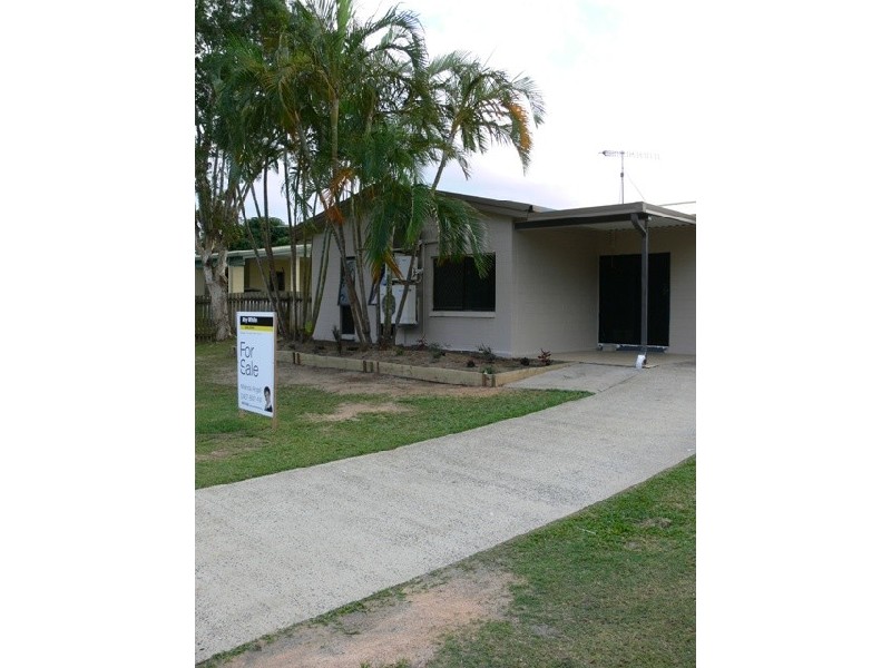 30 Lyndel Drive, Woree QLD 4868