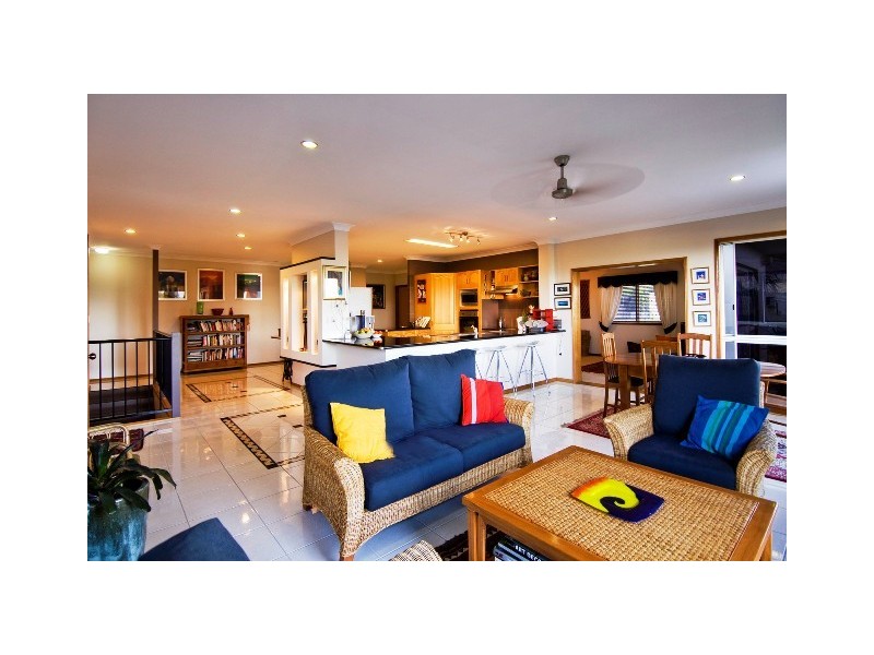 33 Dorunda, Mount Sheridan QLD 4868