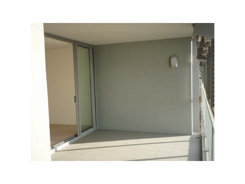 1 Marlin Parade, Cairns City QLD 4870