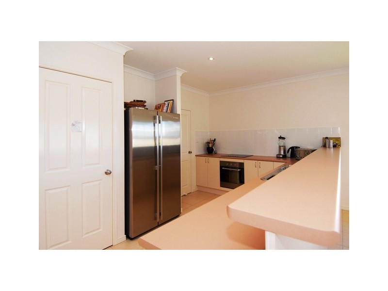 11 Mayflower Street, Mount Sheridan QLD 4868