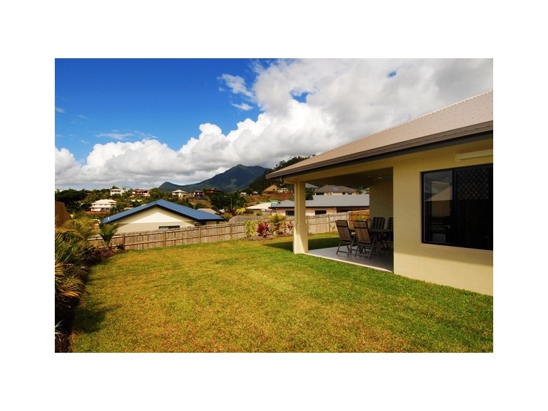 11 Mayflower Street, Mount Sheridan QLD 4868
