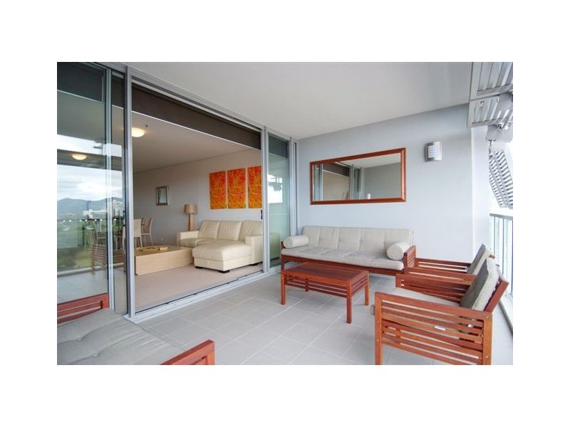 1 Marlin Parade, Cairns City QLD 4870