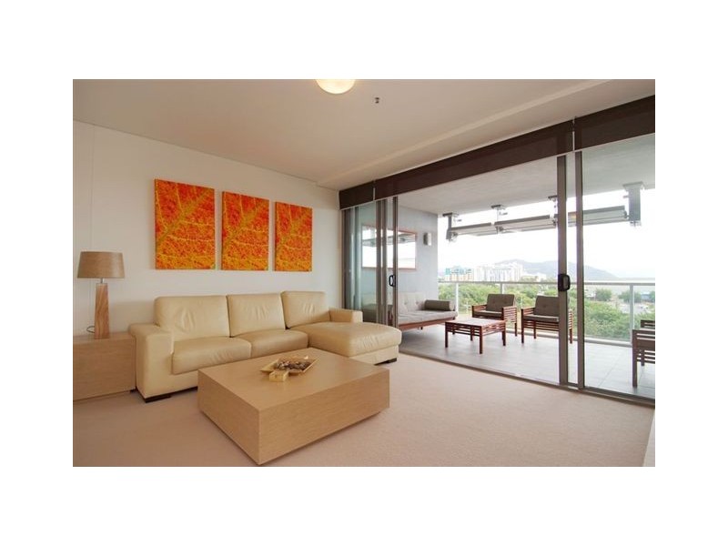 1 Marlin Parade, Cairns City QLD 4870