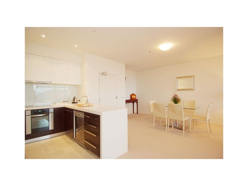 1 Marlin Parade, Cairns City QLD 4870