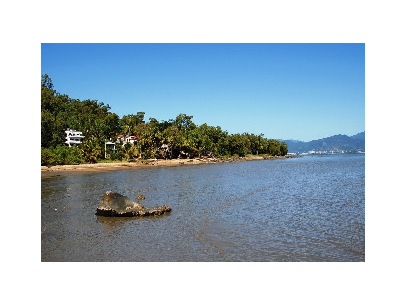 2461 Yarrabah Road, East Trinity QLD 4871