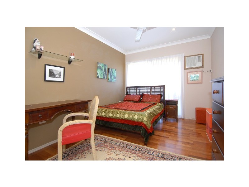 13 Quoll Close, Redlynch QLD 4870