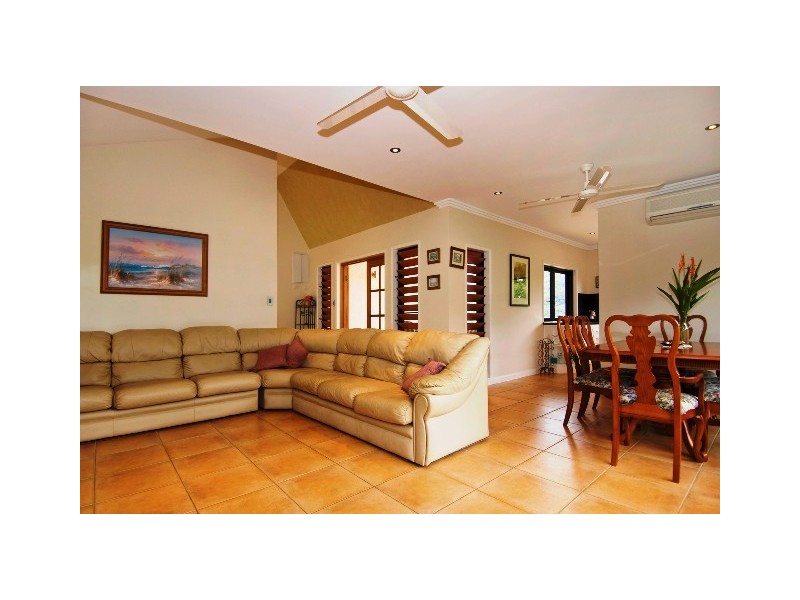 38-40 Osprey Close, Bayview Heights QLD 4868