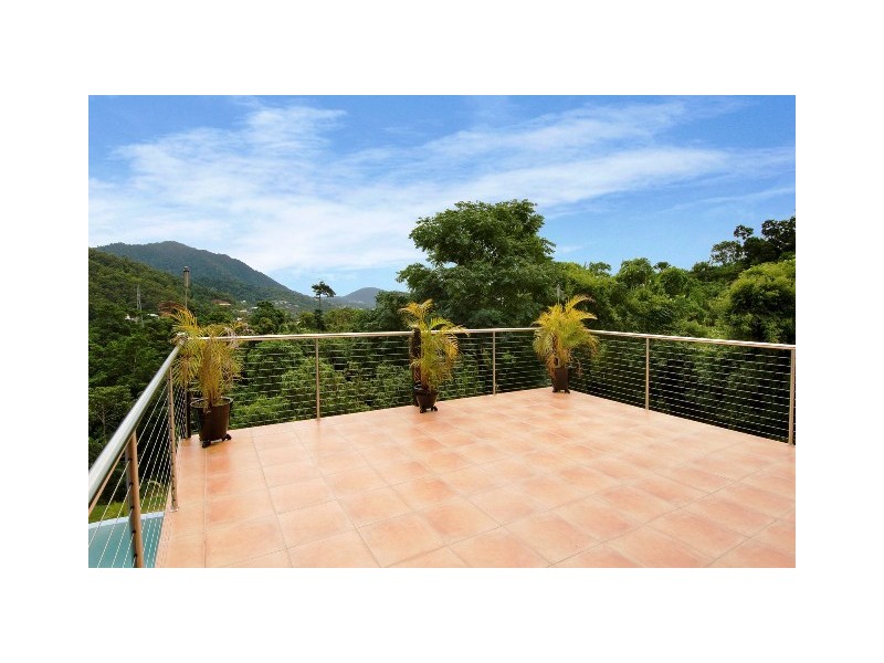 38-40 Osprey Close, Bayview Heights QLD 4868