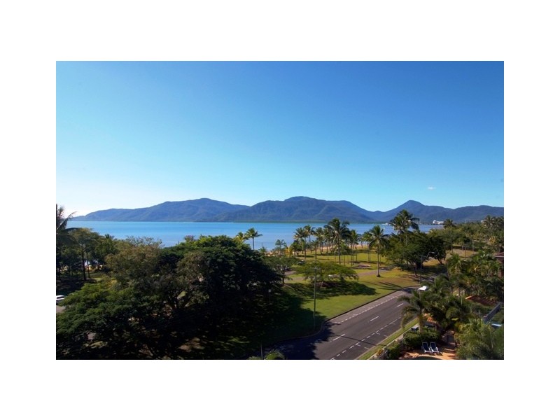 279 Esplanade, Cairns North QLD 4870