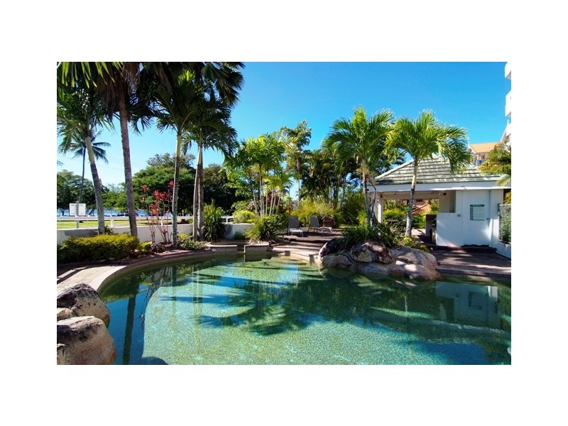 279 Esplanade, Cairns North QLD 4870
