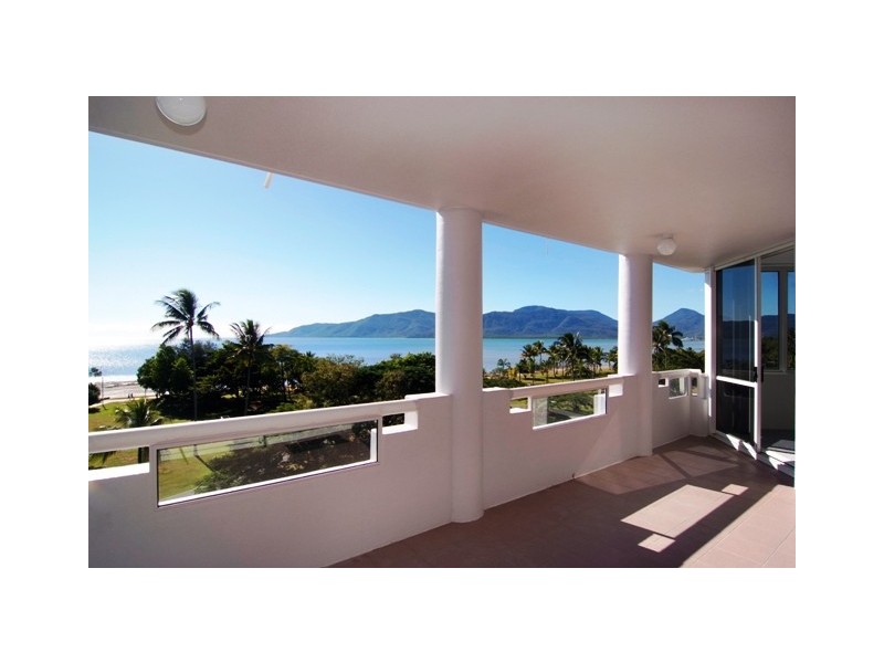 279 Esplanade, Cairns North QLD 4870