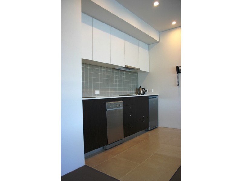 1 Marlin Parade, Cairns City QLD 4870