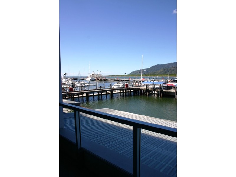 1 Marlin Parade, Cairns City QLD 4870