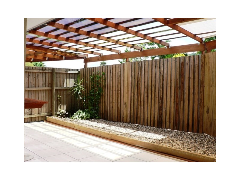 1 Hobson Drive, Brinsmead QLD 4870