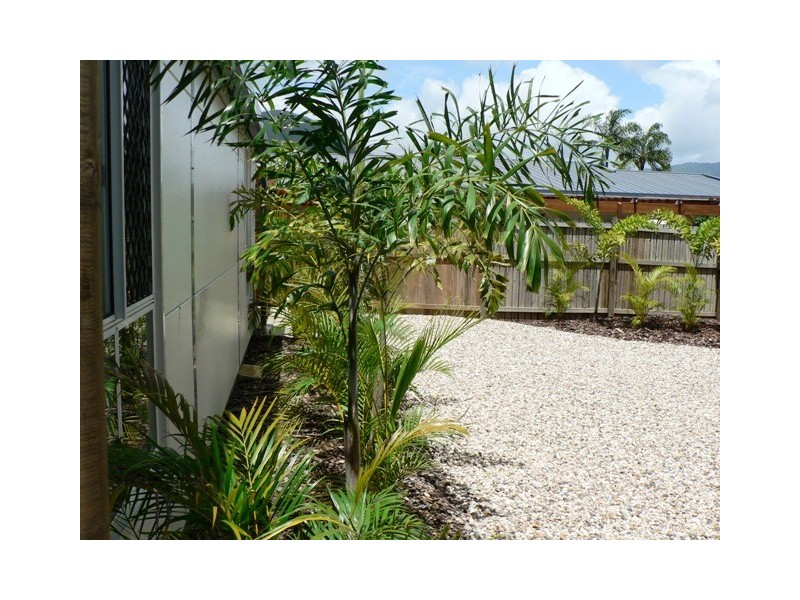 1 Hobson Drive, Brinsmead QLD 4870