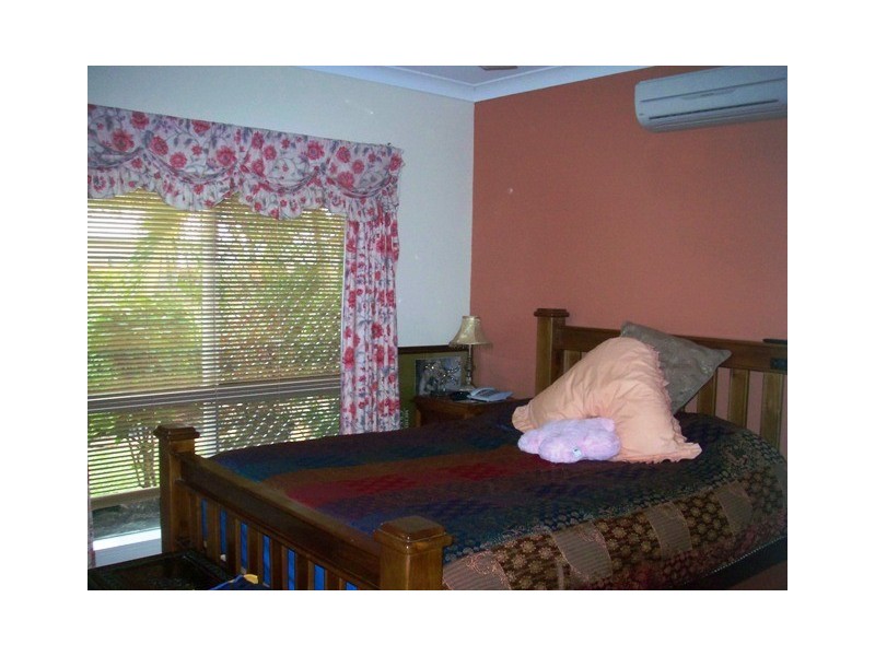 11 Bellbush Close, Mount Sheridan QLD 4868