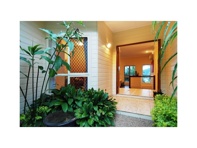 13 Tamar, Mount Sheridan QLD 4868