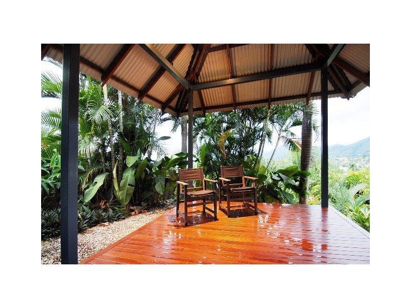 13 Tamar, Mount Sheridan QLD 4868