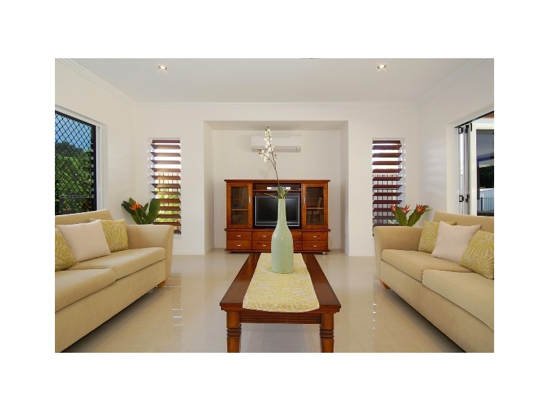 49 Red Peak Boulevard, Caravonica QLD 4878