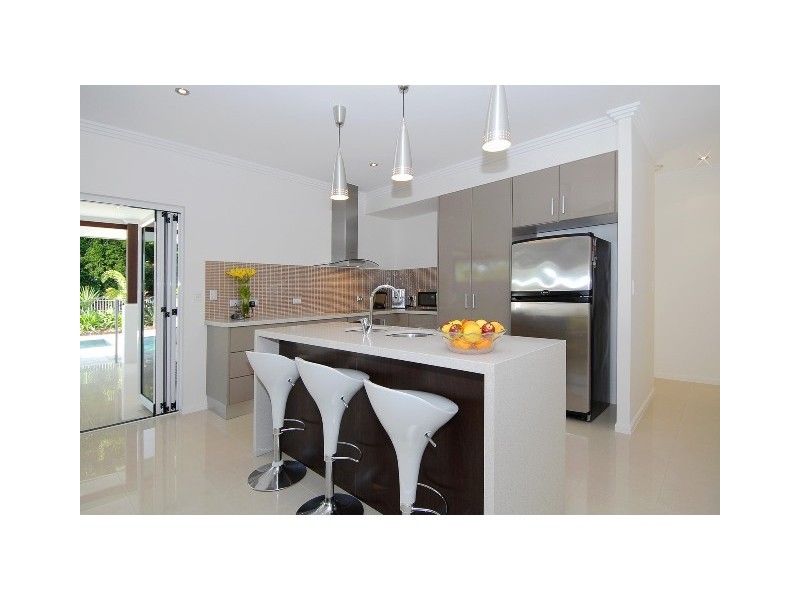 49 Red Peak Boulevard, Caravonica QLD 4878