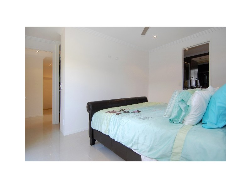 49 Red Peak Boulevard, Caravonica QLD 4878