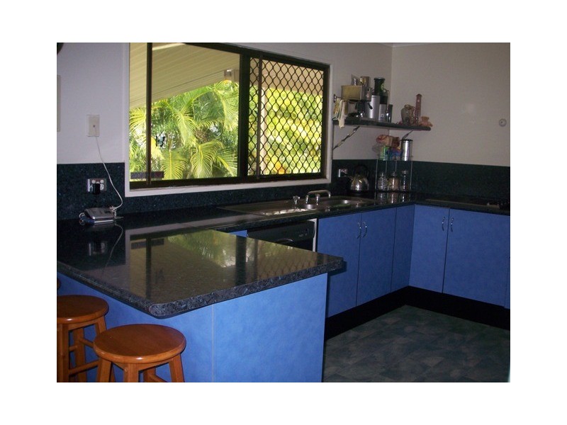 44 Wirrah Close, Bayview Heights QLD 4868