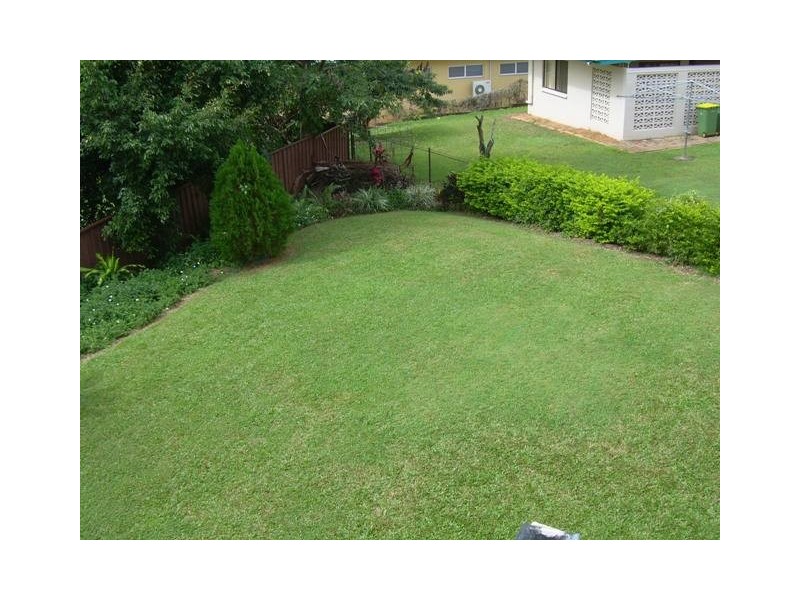 44 Wirrah Close, Bayview Heights QLD 4868