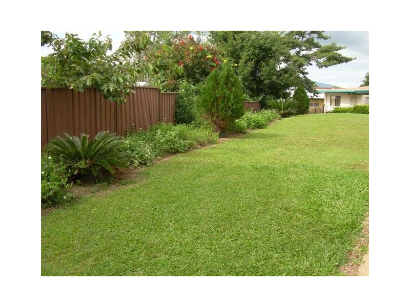 44 Wirrah Close, Bayview Heights QLD 4868