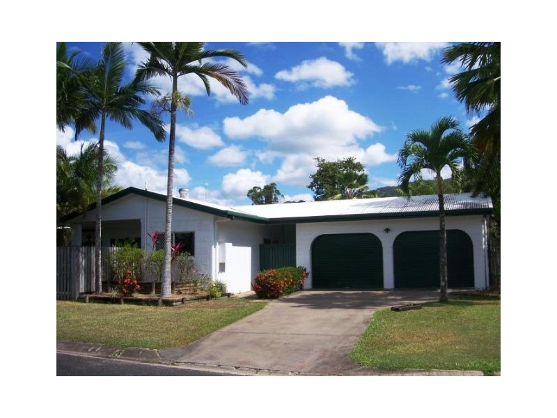 42 Golden Grove Drive, Bentley Park QLD 4869