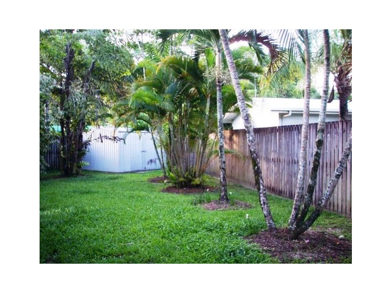 42 Golden Grove Drive, Bentley Park QLD 4869