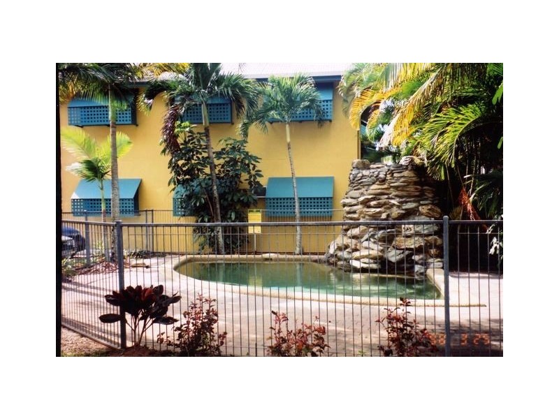 4 Brown Street, Woree QLD 4868