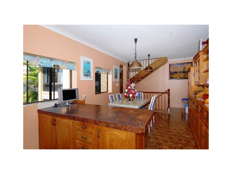 56 Koppen Terrace, Mooroobool QLD 4870