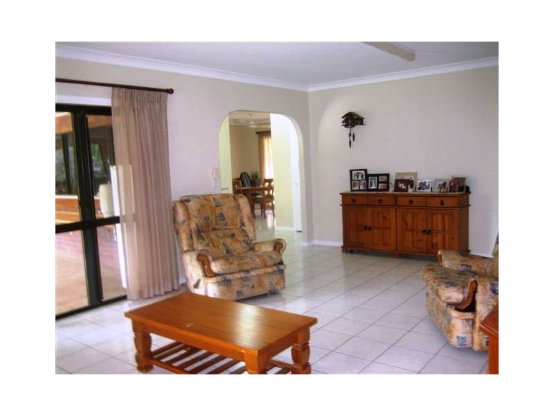 82 Currunda Close, Redlynch QLD 4870