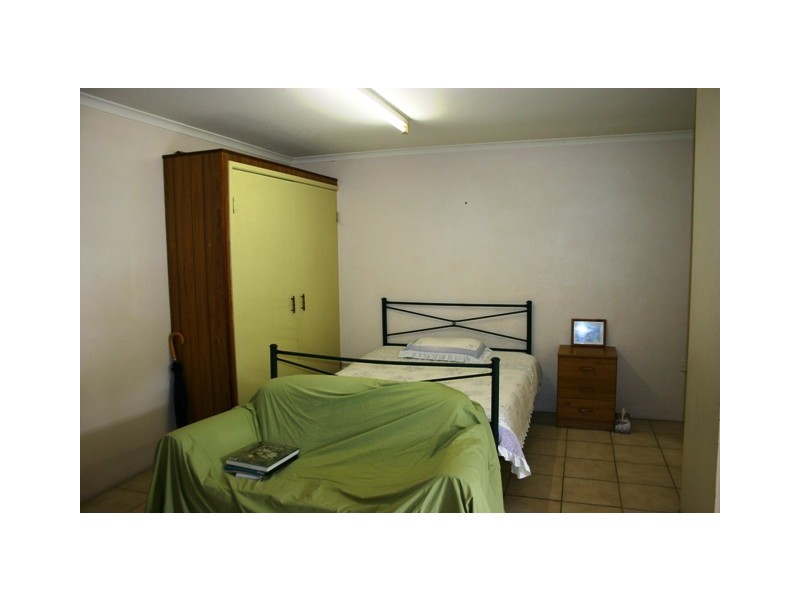 394 Mayers Street, Edge Hill QLD 4870