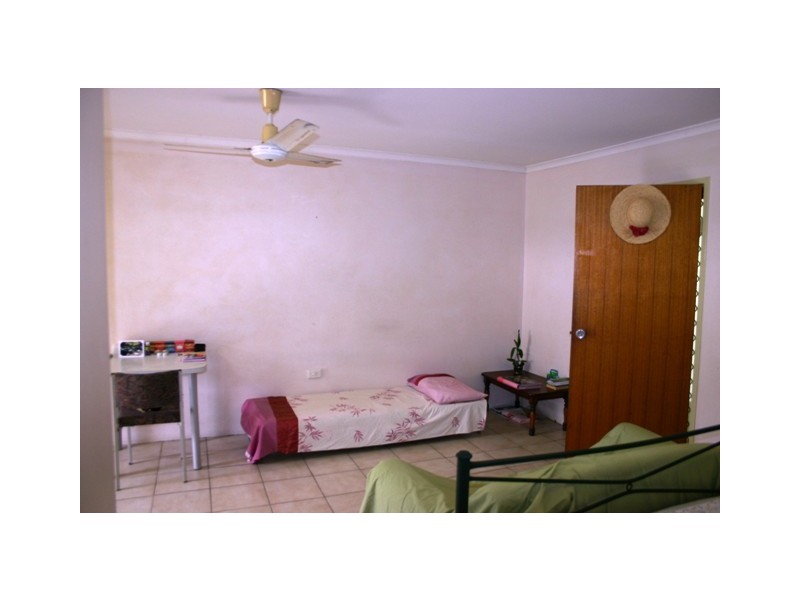 394 Mayers Street, Edge Hill QLD 4870