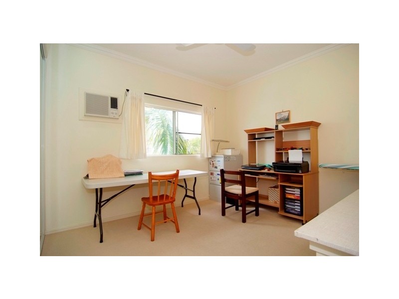 304 Lake Street, Cairns North QLD 4870