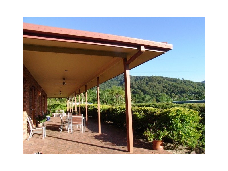 2 Teal Close, Bayview Heights QLD 4868