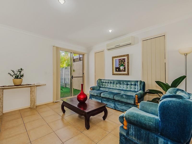 34 Meridien Avenue, Varsity Lakes QLD 4227