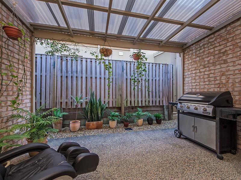 34 Meridien Avenue, Varsity Lakes QLD 4227