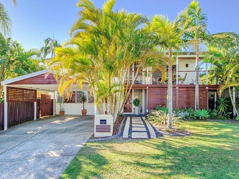 94 Heeb Street, Benowa QLD 4217